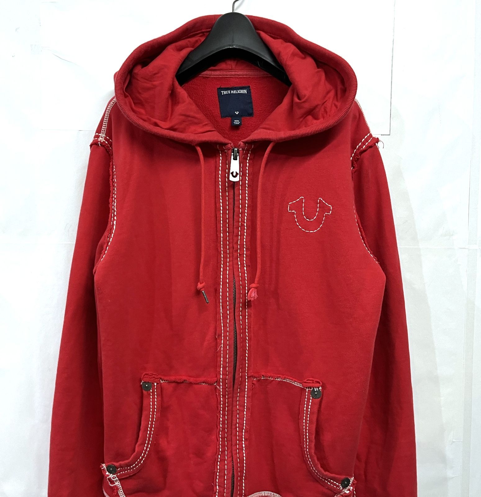 TRUE RELIGION｜トゥルーレリジョン 太ステッチ ジップ スウェット