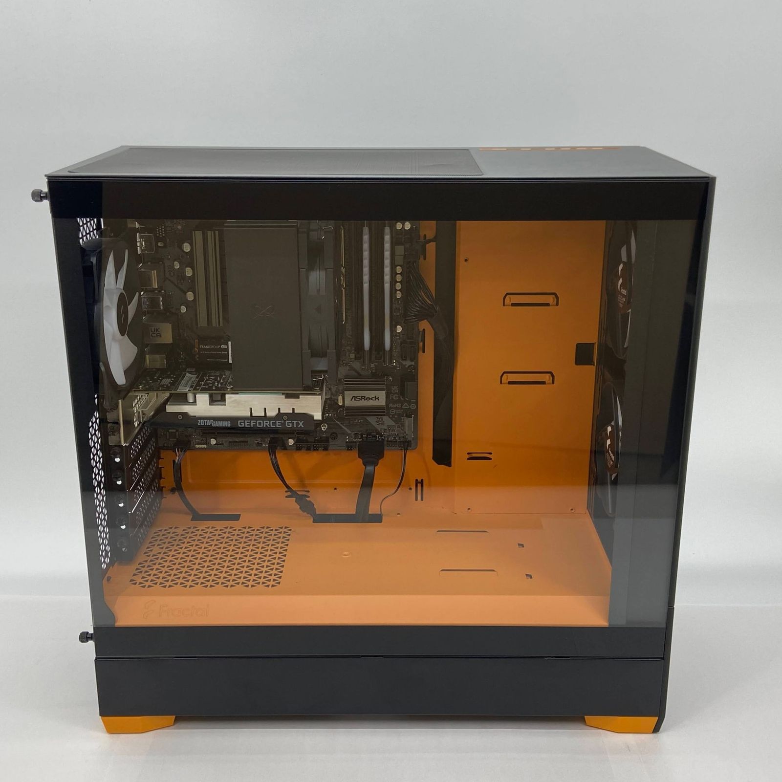 自作ゲーミングPC Ryzen7 5700X 16GB SSD 1TB GTX1650 Fractal Design