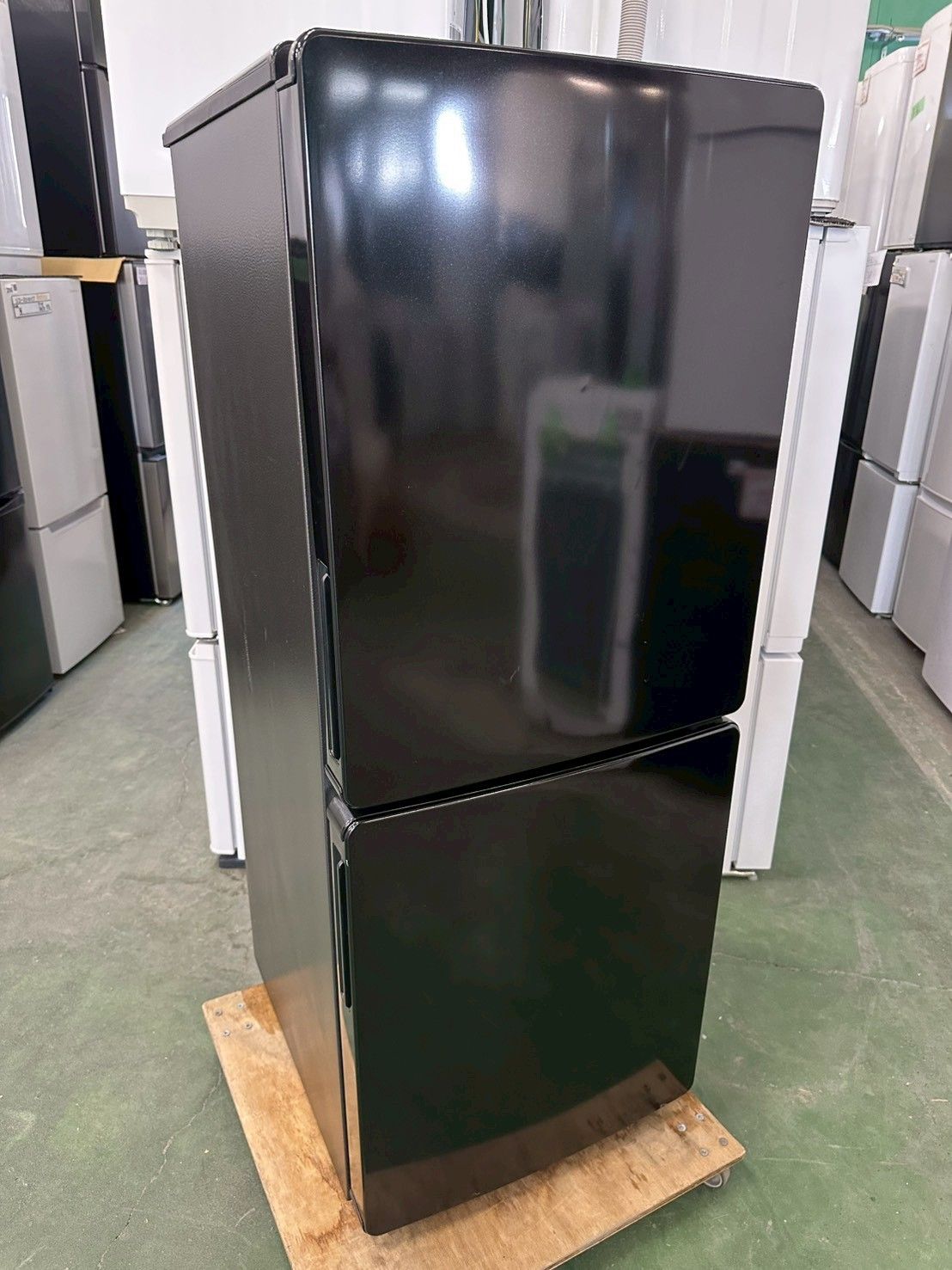 【高年式】大阪送料無料★3か月保障★2024年★JR-F15KS★IR-1010 高年式】大阪送料無料☆3か月保障付き☆冷蔵庫☆ハイアール☆2ドア