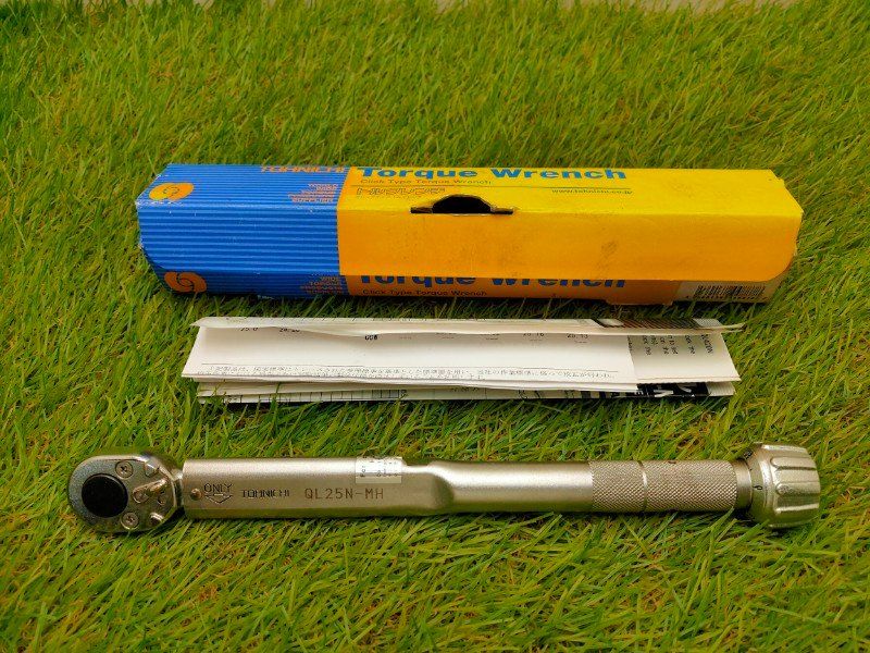 トーニチ プレセット形トルクレンチ 5 25 N m QL NMH 動作未 未校正