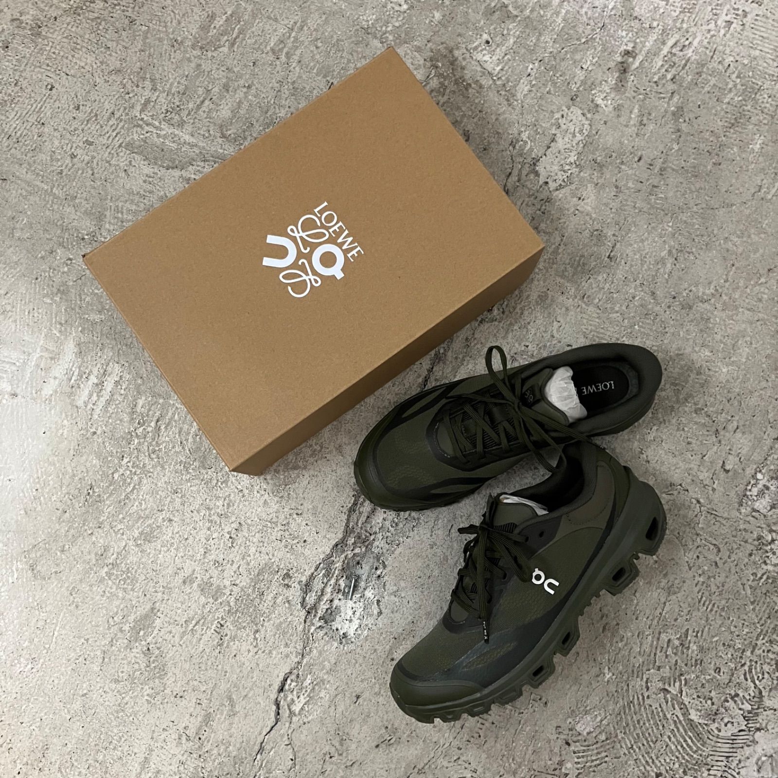 美品 LOEWE × On Cloudventure / ロエベ オン クラウドベンチャー 
