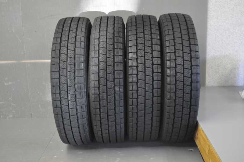 破損無 バリ山 スタッドレスタイヤ 145 80 R 12 製 WINTER MAXX s 022054 G