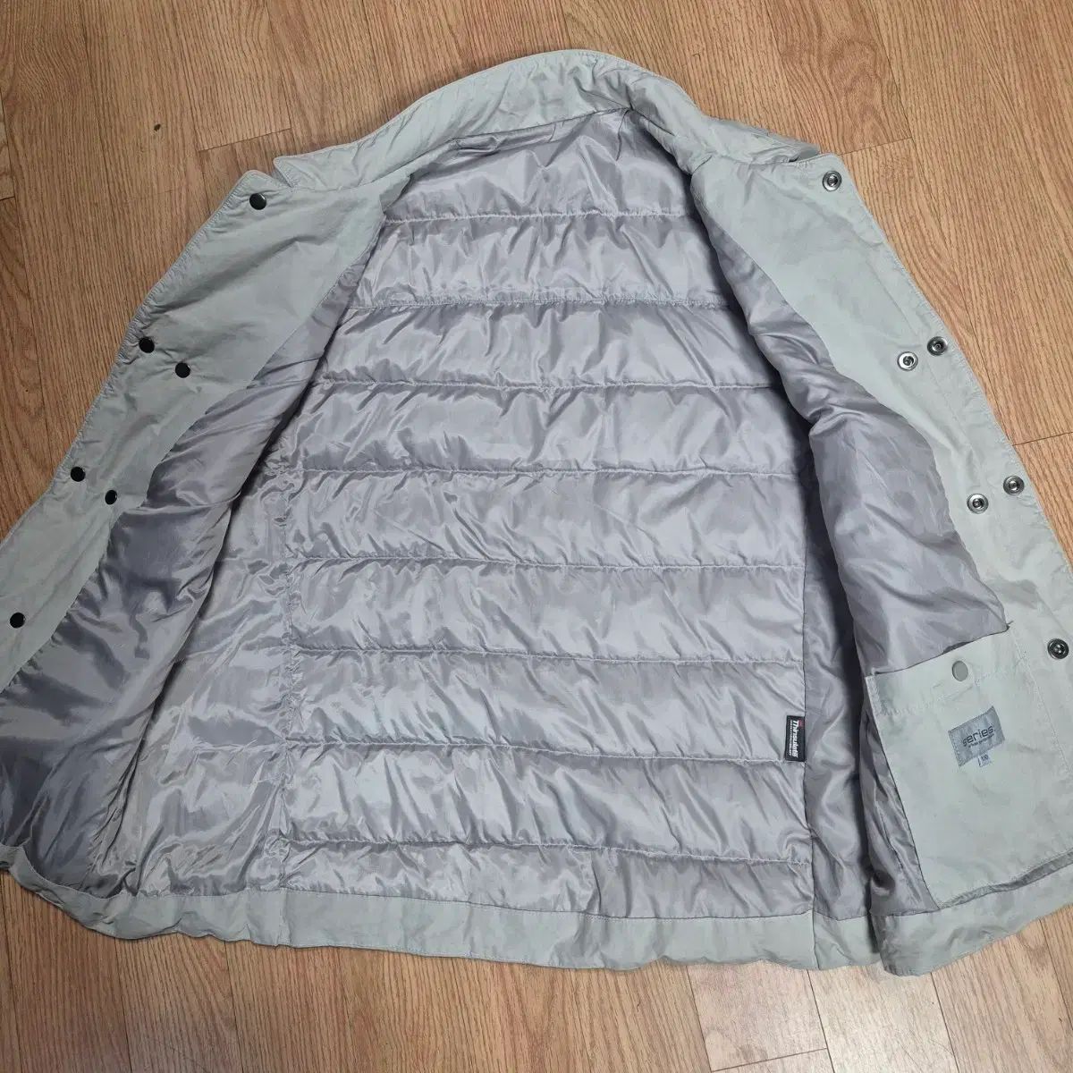 シリーズ ダイア グースキルティング ベスト アイボリー レディース