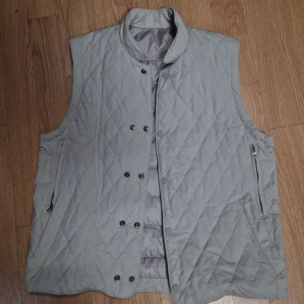 シリーズ ダイア グースキルティング ベスト アイボリー レディース