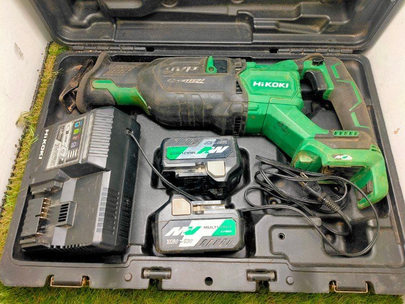 HiKOKI ハイコーキ コードレスセーバソー 36 V マルチボルト 充電式 リチウムイオン電池 急速充電器付 ケース付 CR DA XP