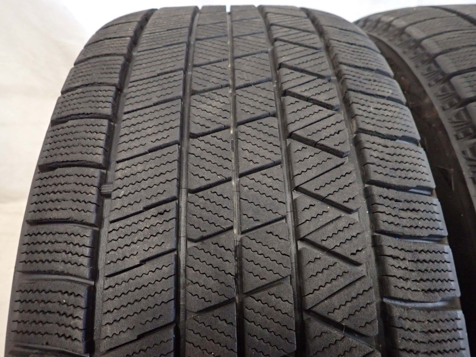 冬4本 会社宛 245 45 R 17 99 Q ブリヂストン ブリザック VRX 3 クラウン レクサスGS IS スカイライン BRZ レガシィ NO F 9811