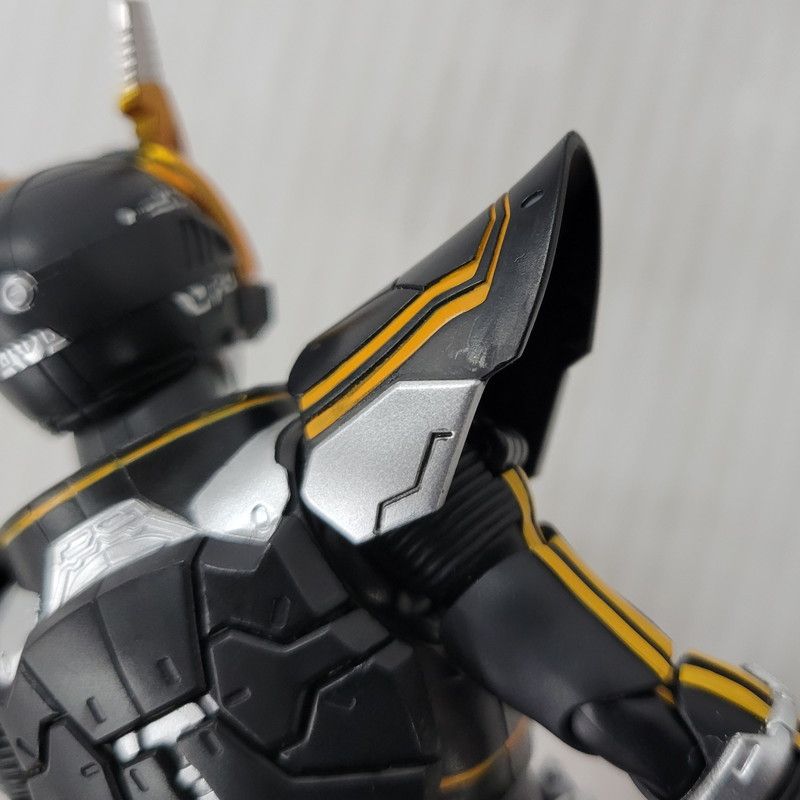 美品】 S.H.Figuarts(真骨彫製法) 仮面ライダーネクストカイザ 【042