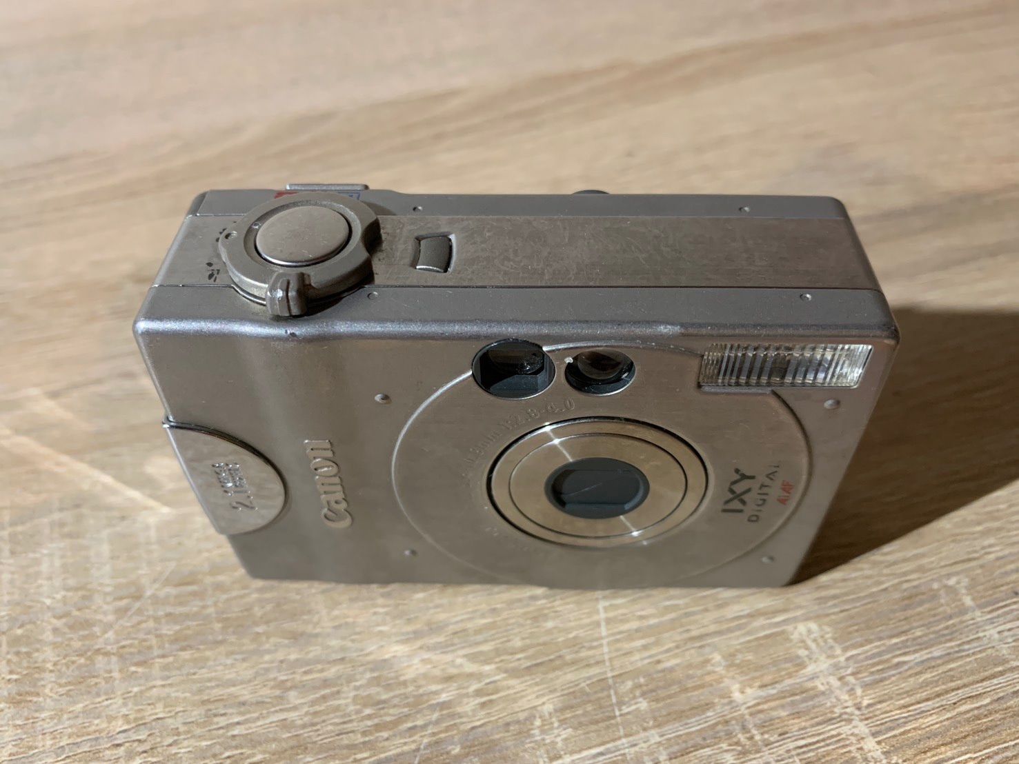 CANON IXY DIGITAL PC1001 シルバー　デジカメ 6896 Canon IXY DIGITAL PC1001 シルバー デジカメ - メルカリ