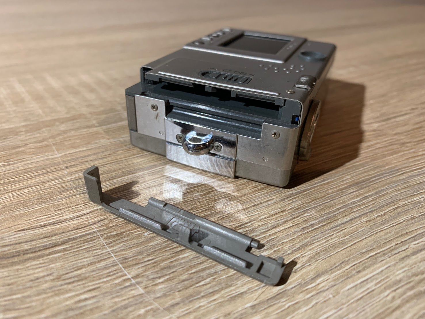 6896 Canon IXY DIGITAL PC1001 シルバー デジカメ - メルカリ