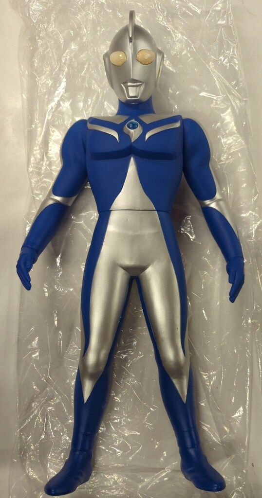 京本コレクション　ウルトラマンコスモス　ルナモード バンダイ 京本コレクション ウルトラマンコスモス ルナモード - メルカリ