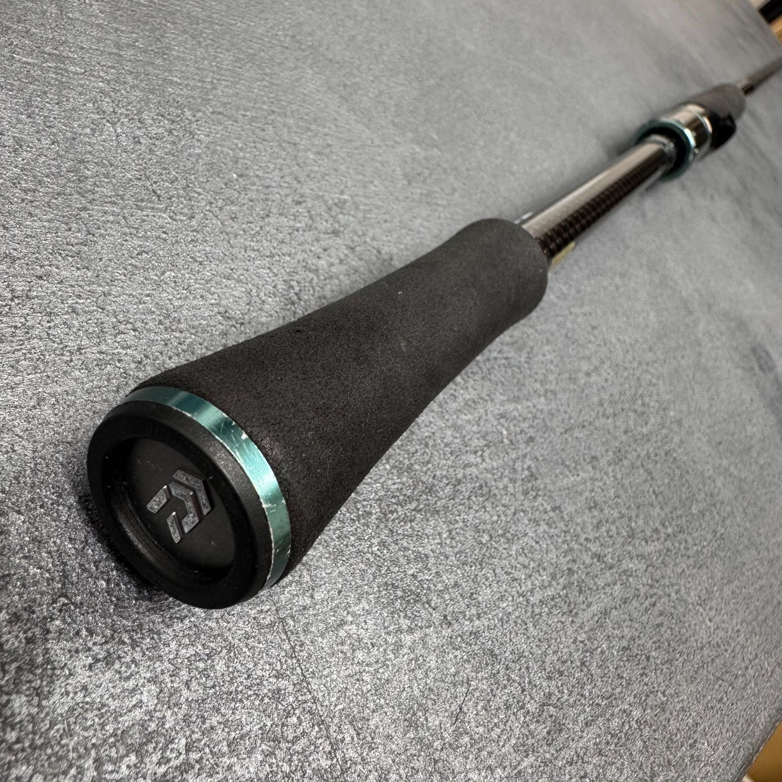  ダイワ エメラルダス ストイスト AGS IL 89 LML DAIWA No 2944 竿掛け メジャー エギングロッド ロッド