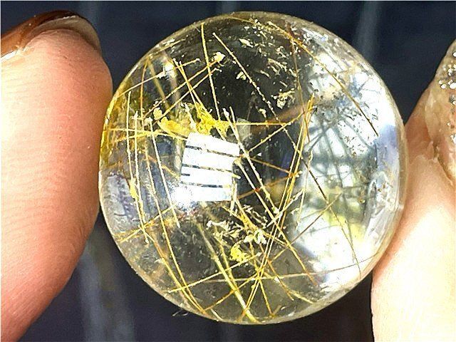 AAA級天然ゴールドルチルクォーツ丸玉YTB81P1/385P39C ☆AAA級天然ゴールドルチルクォーツ丸玉B88P1/65P17C - メルカリ