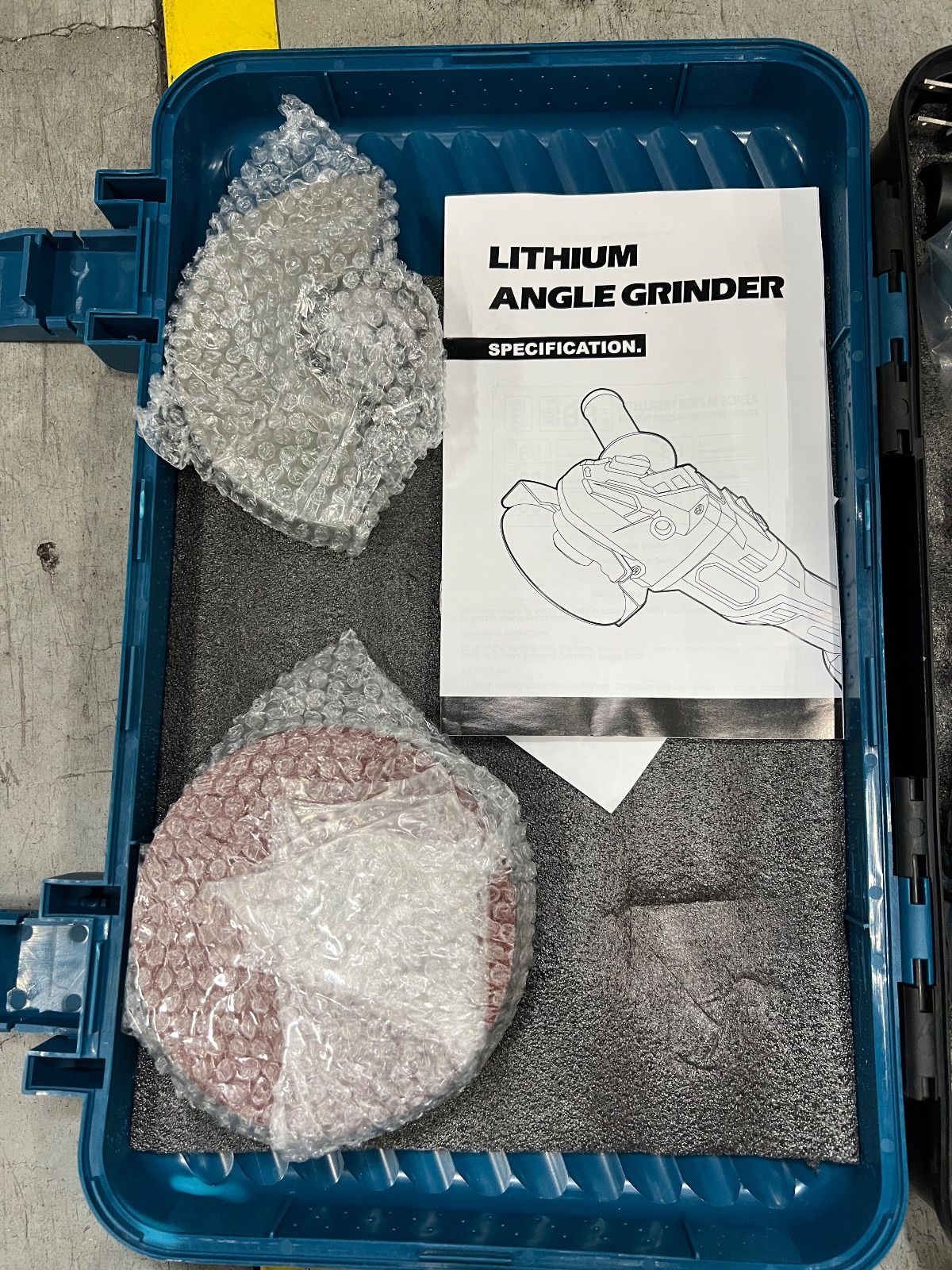 充電式ディスクグラインダーセット