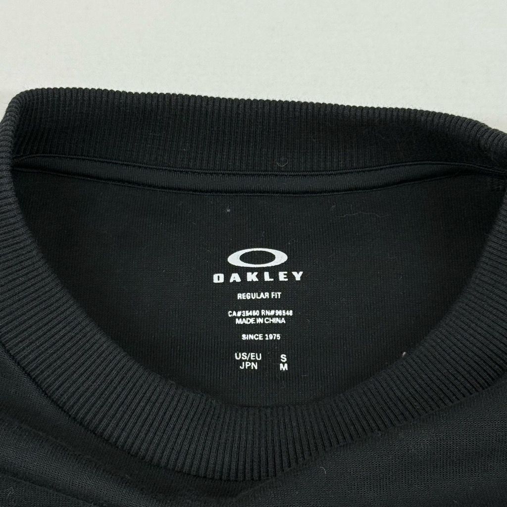 中古 オークリー クルーネックトレーナー ブラック Mサイズ OAKLEY
