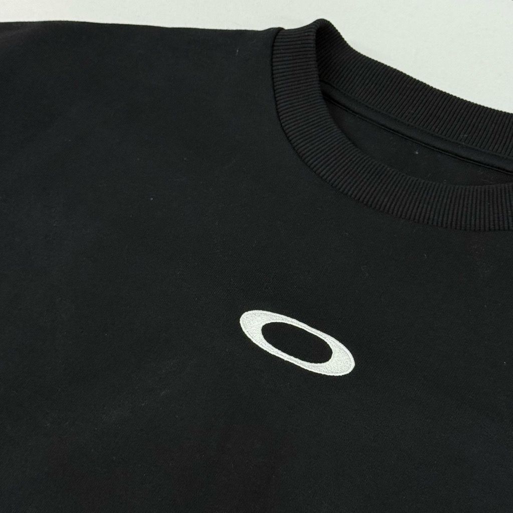 中古 オークリー クルーネックトレーナー ブラック Mサイズ OAKLEY