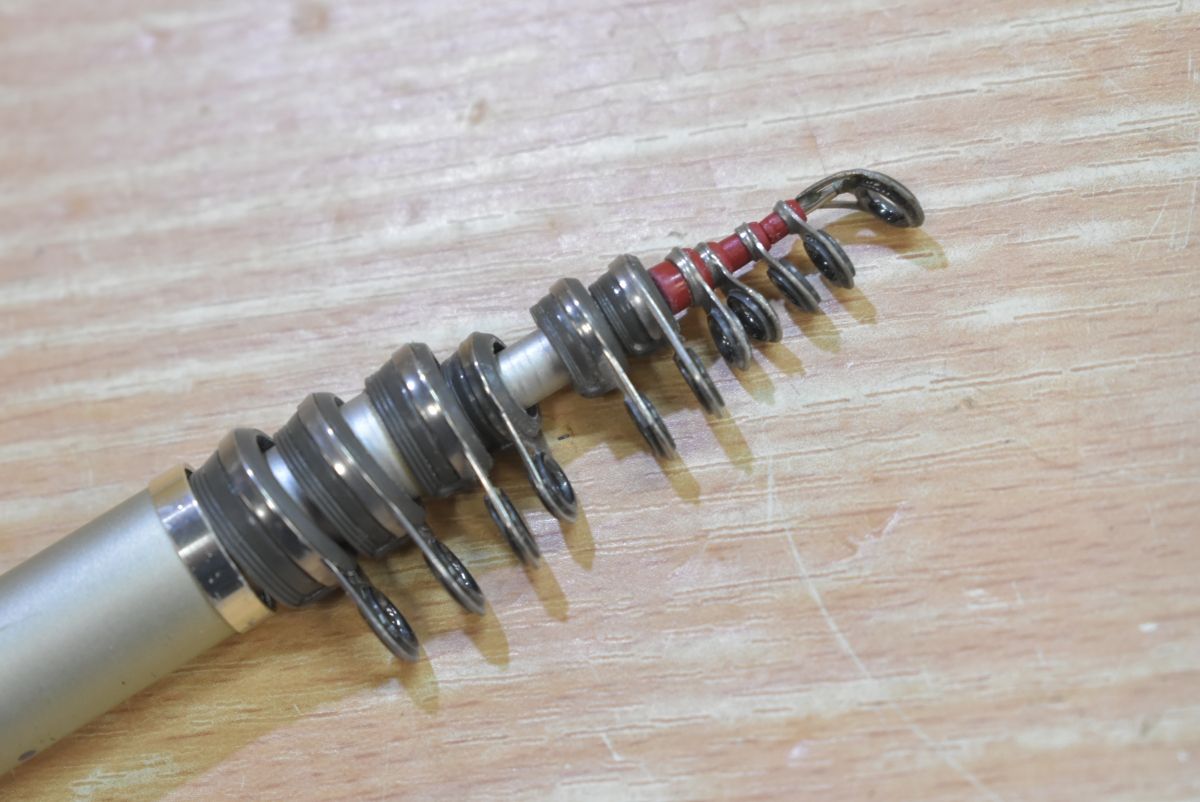 シマノ αズーム ISO スペシャル T1.5 47-53 SHIMANO 磯竿 スピニング