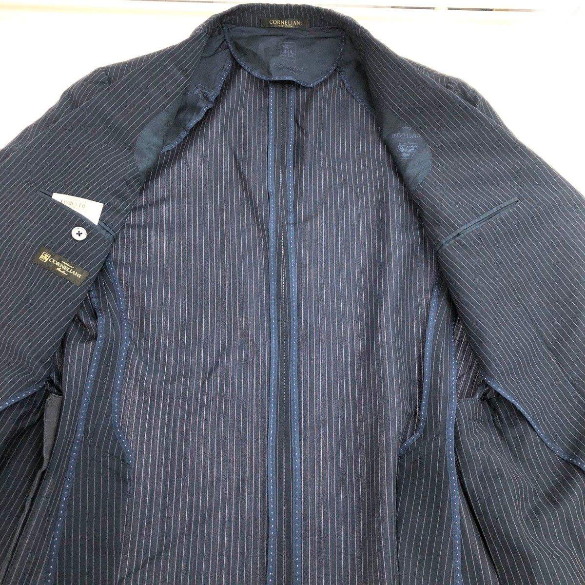 CORNELIANI コルネリアーニ ストライプ2Bテーラードジャケット サイズ