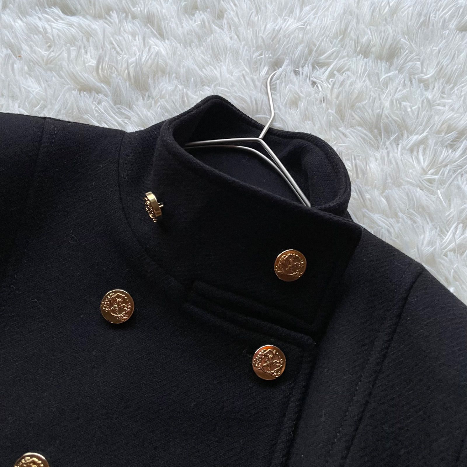 人気　ZARA MANTECO マンテコ　ナポレオンコート　金ボタン　ウール混 美品 即完売 ZARA MANTECO ナポレオンコート 金ボタン ウール 黒