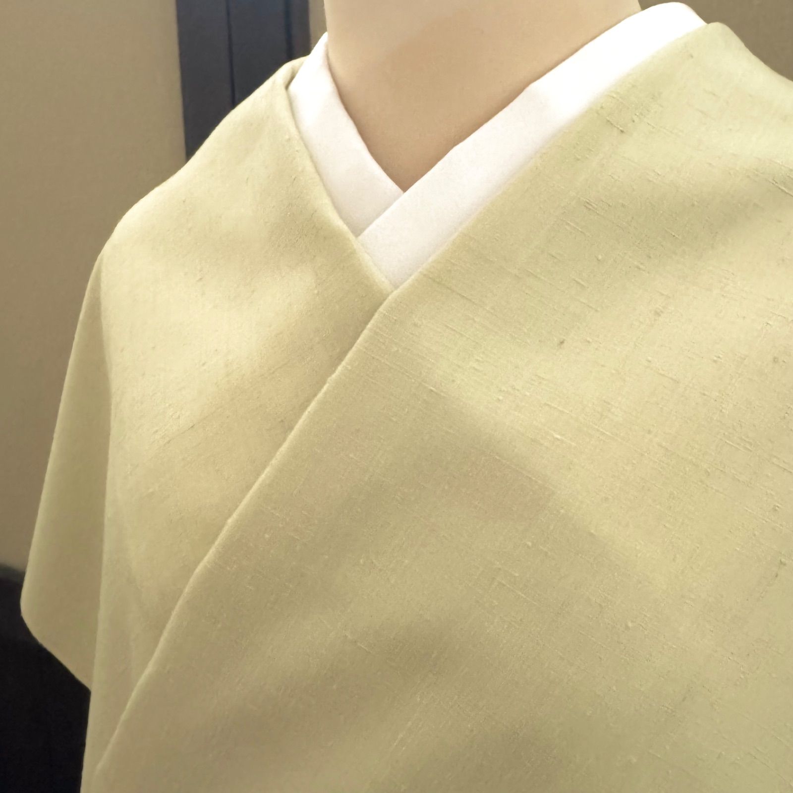 着物 士乎路紬 手引真綿 手織り 無地 0244