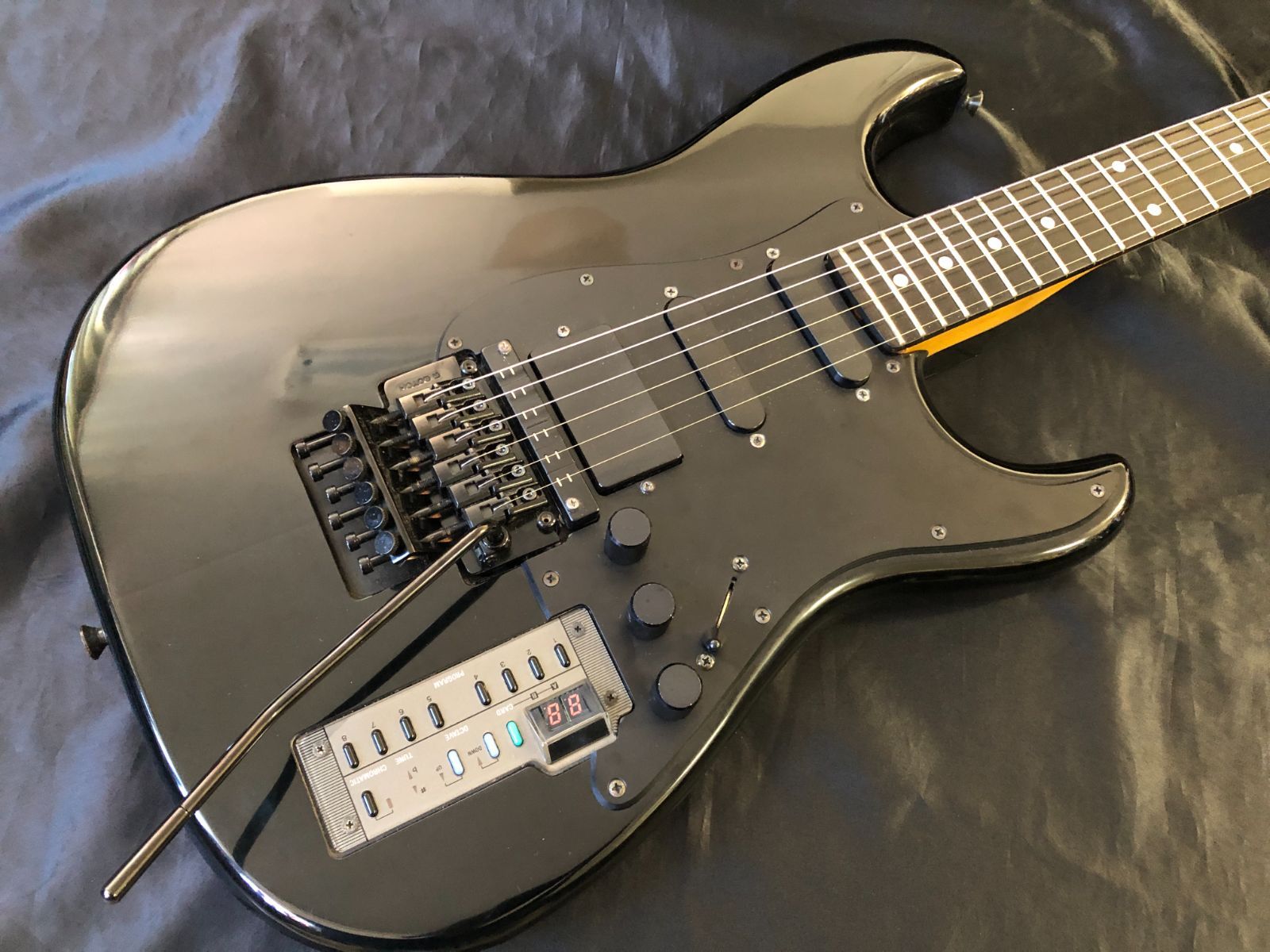 CASIO Guitar Synth PG 380