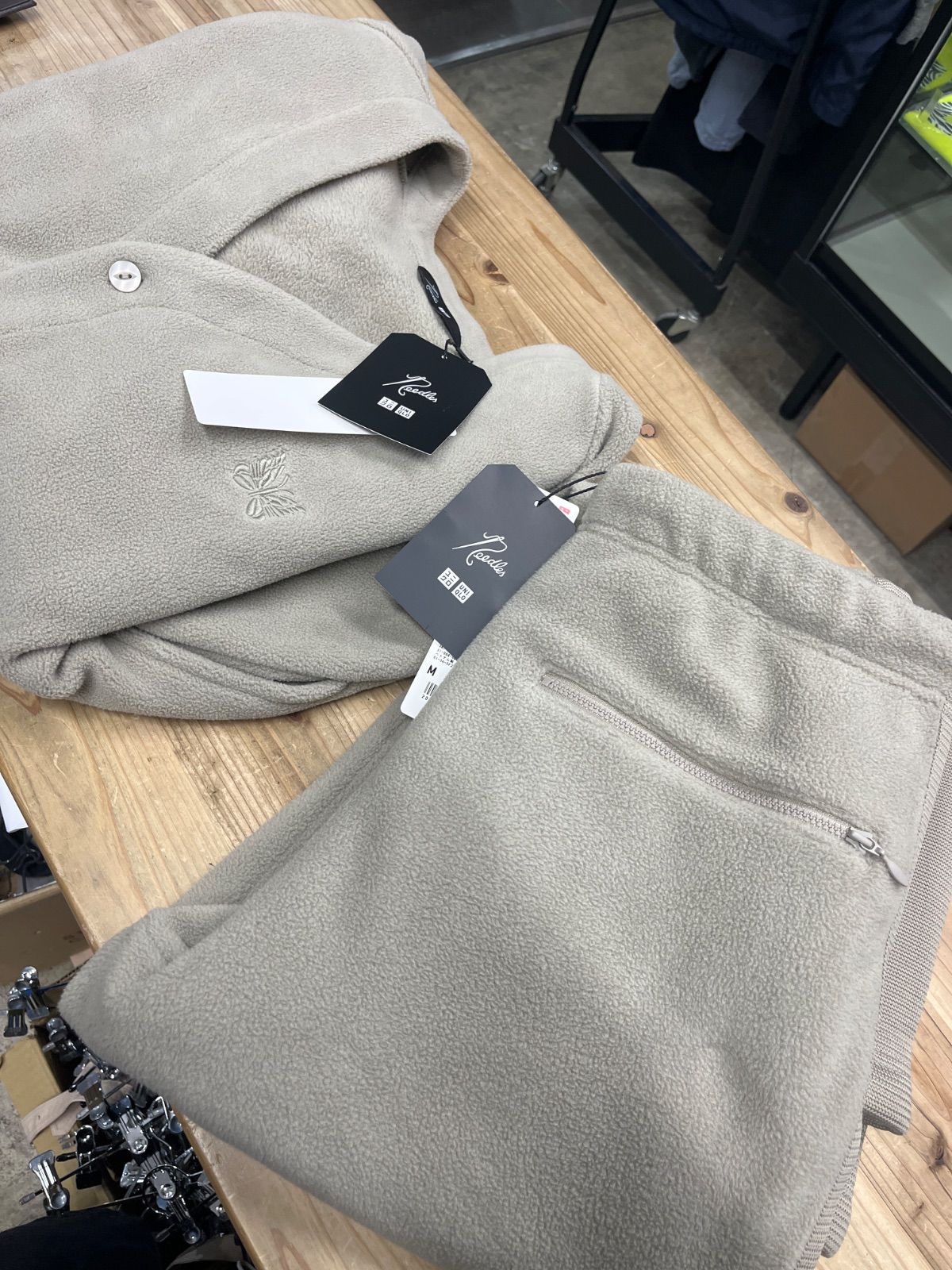 GQ4533◇UNIQLO / Needles : フリースセットアップ カーディガン