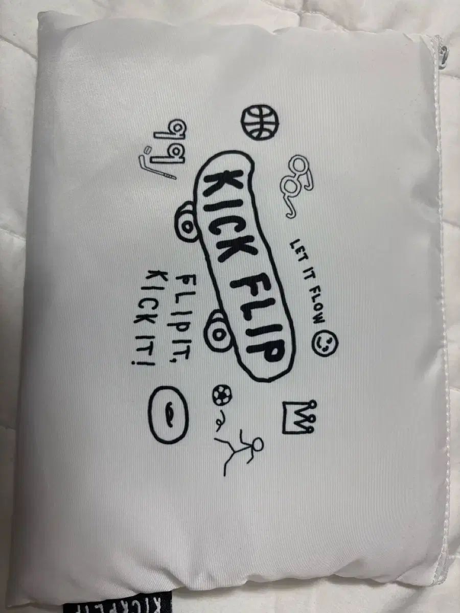  キックフリップ 限定モデル ポーチ アルバム その他
