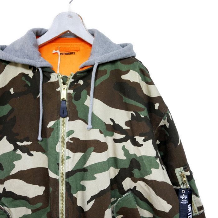 VETEMENTS×ALPHA ヴェトモン 22AW HOODED CAMO BOMBER JACKET