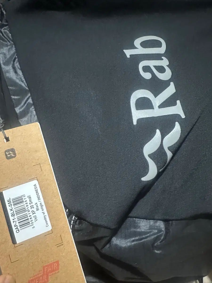 Rab ベール XP 20 Black S サイズ