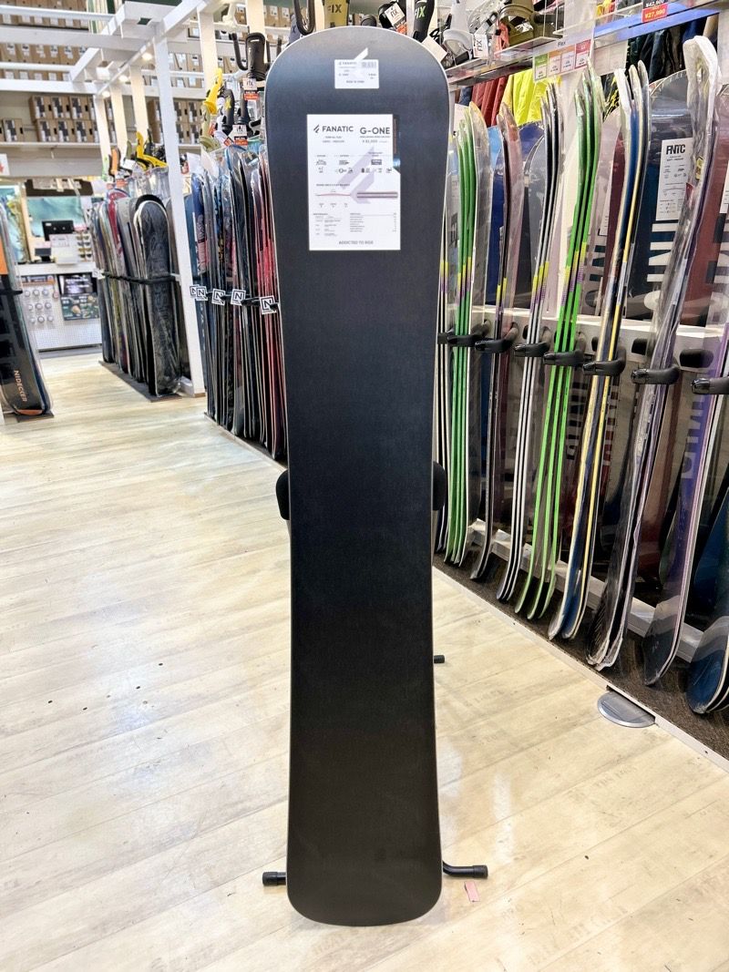 【送料込】FANATIC G-ONE スノーボード 160cm 即納】メンズ スノーボード 板 160cm FANATIC G-ONE ファナティック