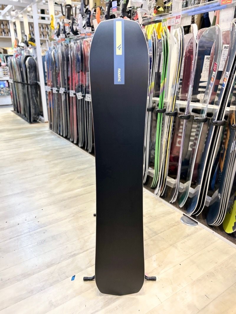 【未使用・中上級者】FANATIC FTC 153 カービング 24-25 即納】メンズ スノーボード 板 型落ち 旧モデル 153cm FANATIC FTC