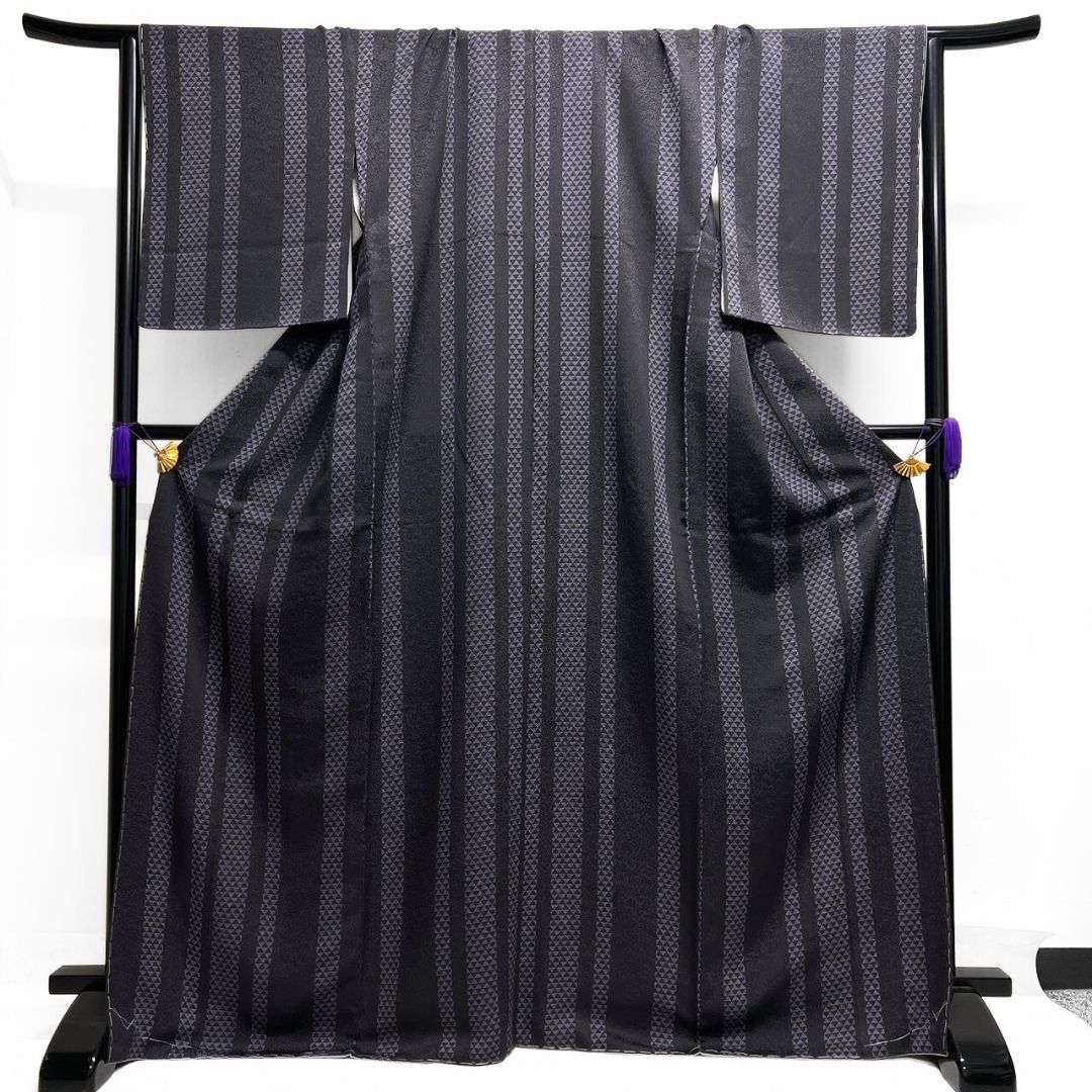 未着用 小紋 縦縞 鱗模様 花地紋 モード系 着物 121 b p ms