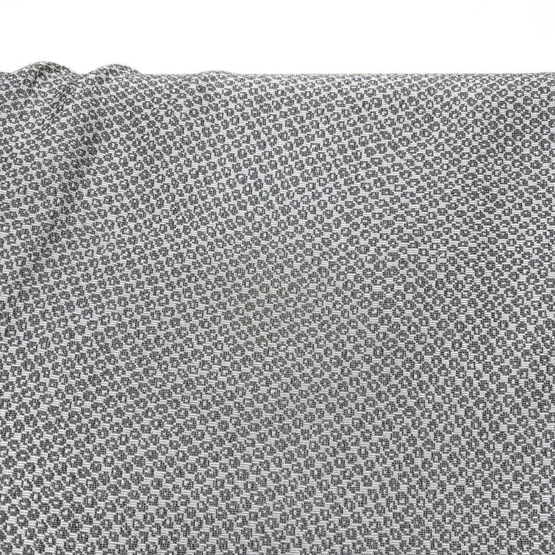 グレー モノトーン