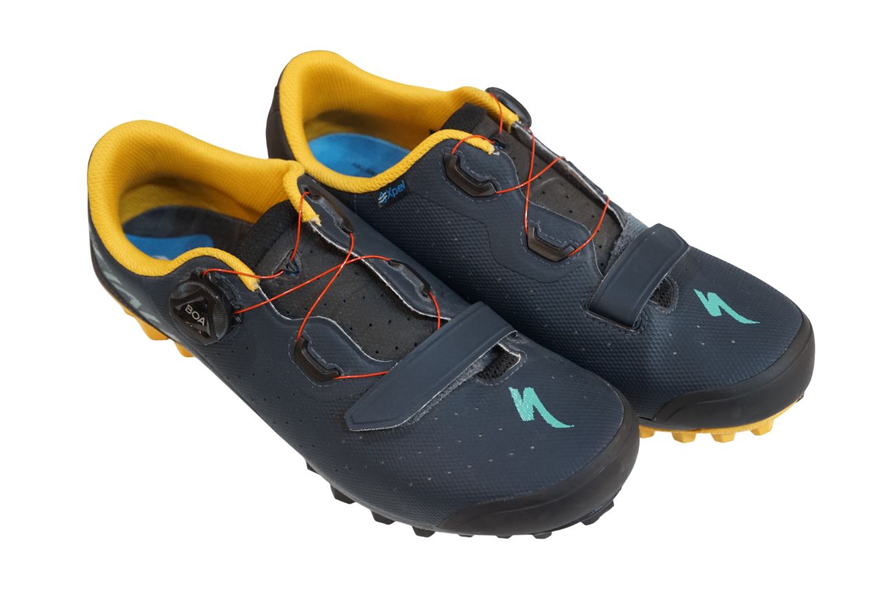 スペシャライズド RECON 2 0 27 3 cm シューズ バイチャリ浦和ベース