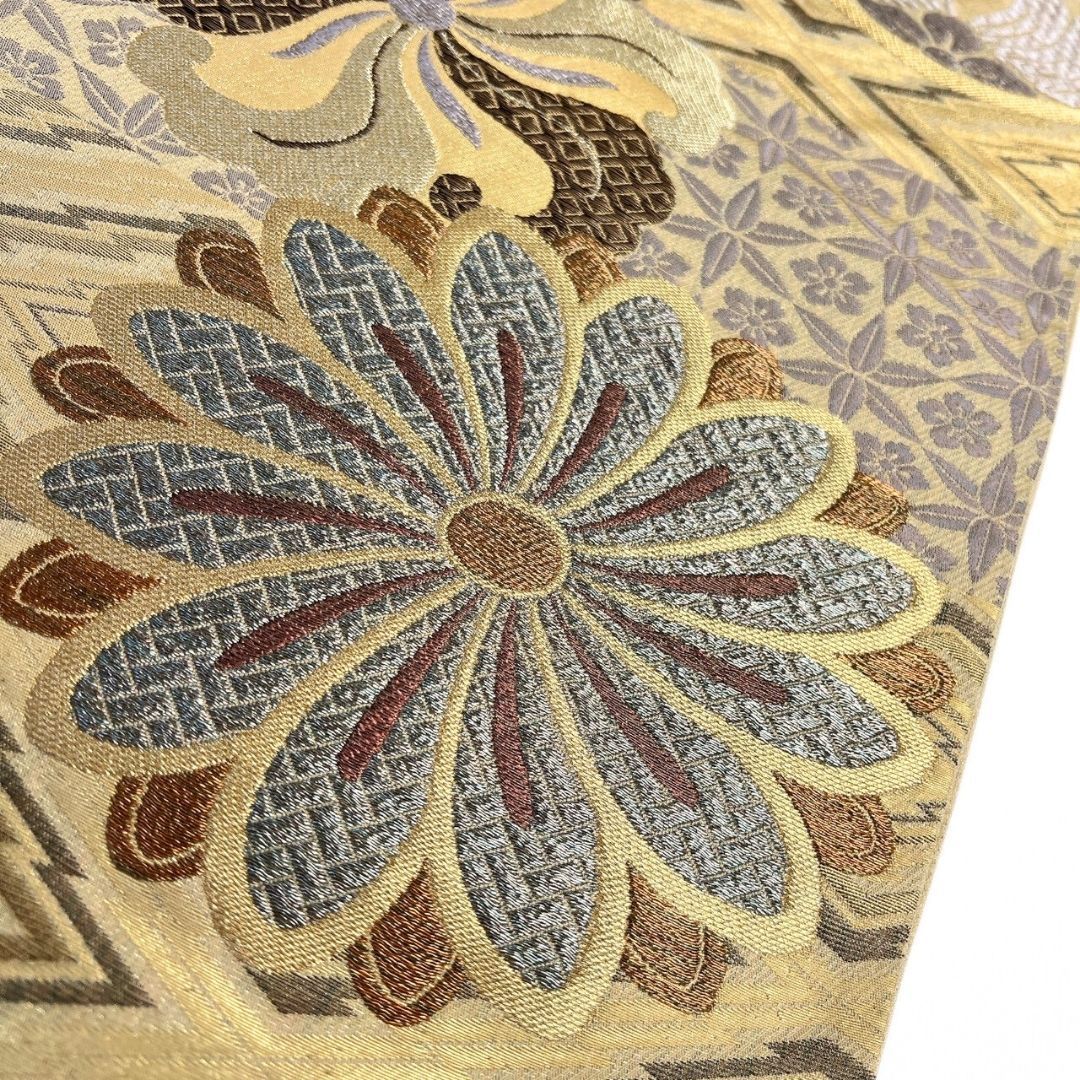 袋帯 ブランド帯 松川菱 檜垣 菊花 花模様 金糸 着物 121b p ms - メルカリ 袋帯 ブランド帯 松川菱 檜垣 菊花 花模様 金糸 着物 121b p ms - メルカリ