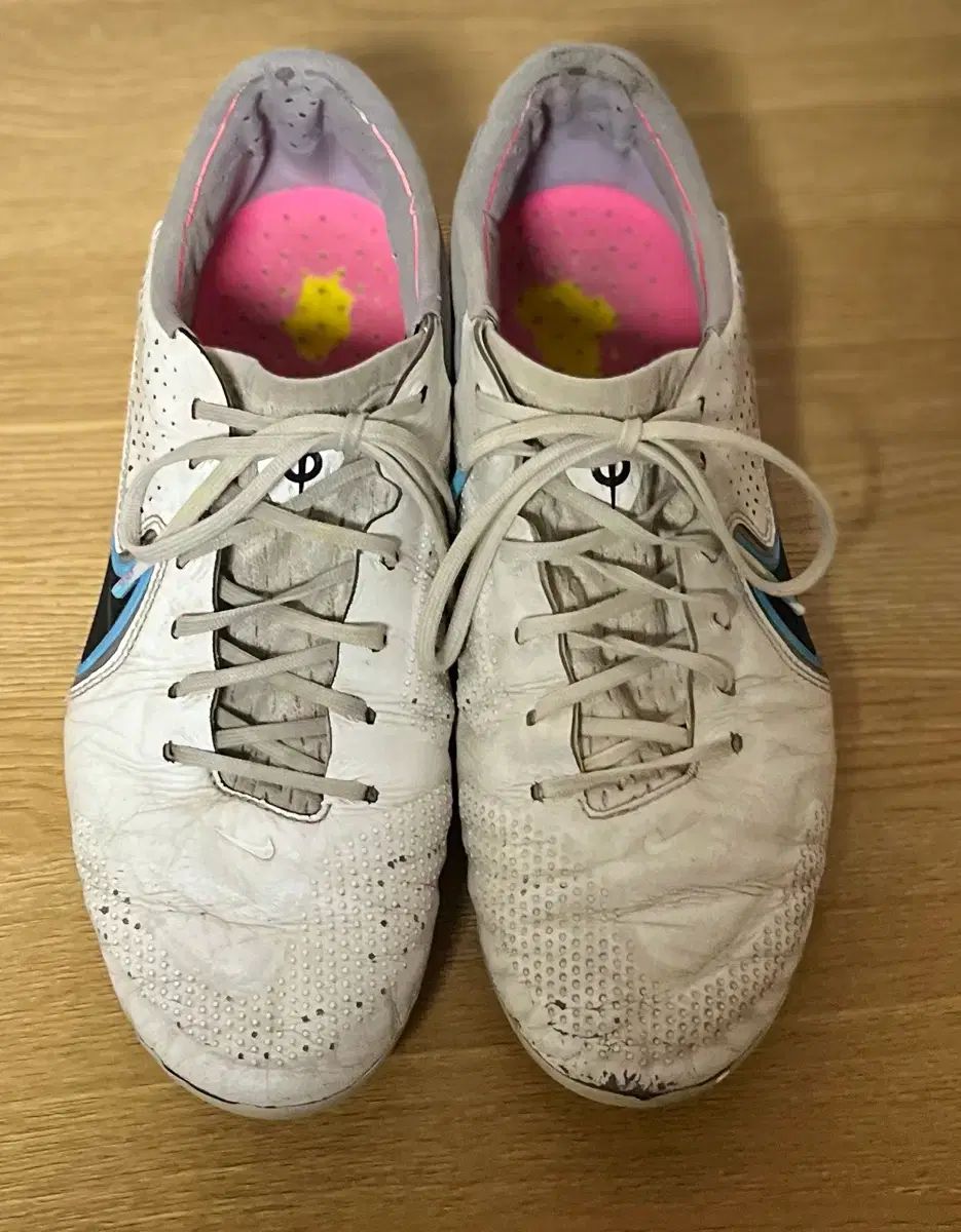 ナイキ ティエンポ レジェンド9 AG サッカーシューズ 260