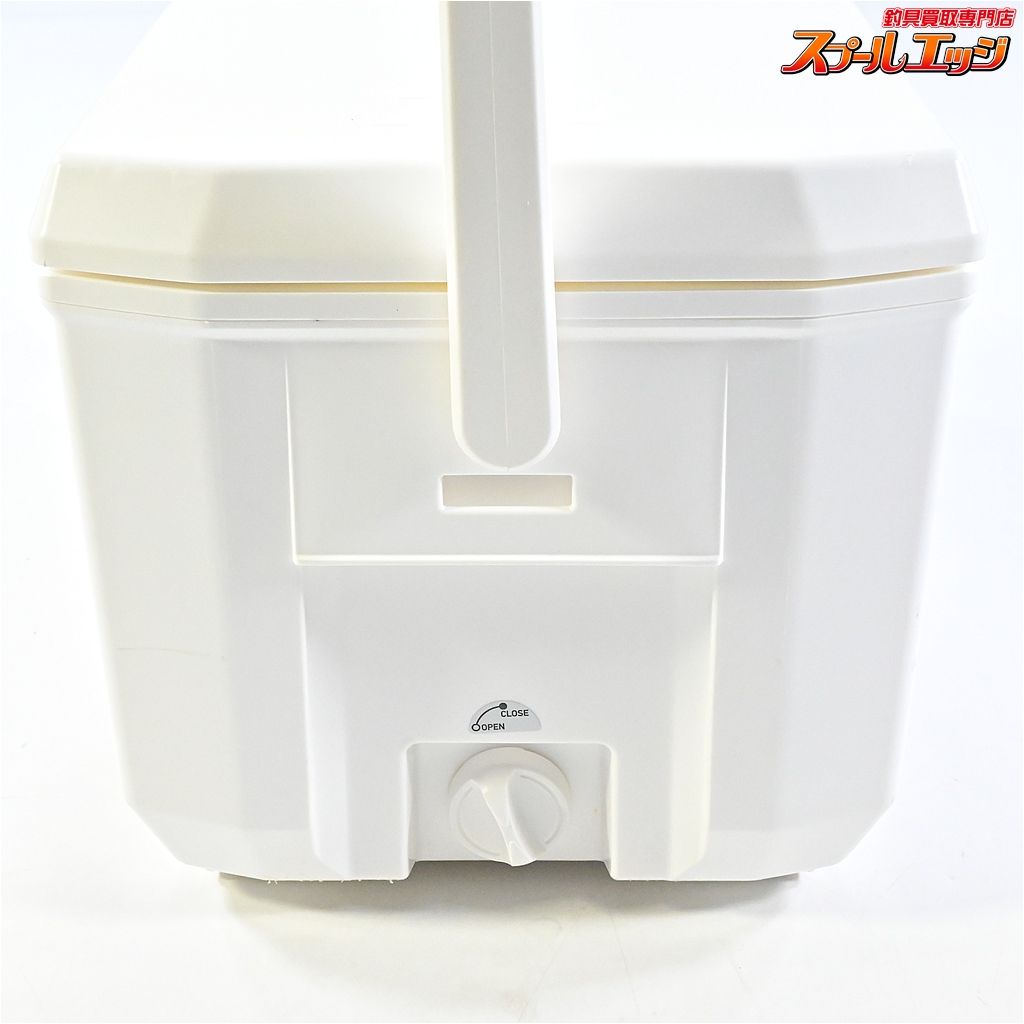 クーラーボックス