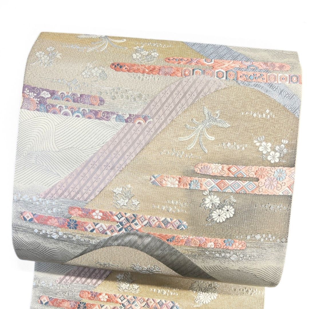 ☆ 袋帯 鳳凰に花模様 松皮菱 乳白色 金糸 O-4051 ☆ 袋帯 鳳凰に花模様 松皮菱 乳白色 金糸 O-4051 袋帯 鳳凰に