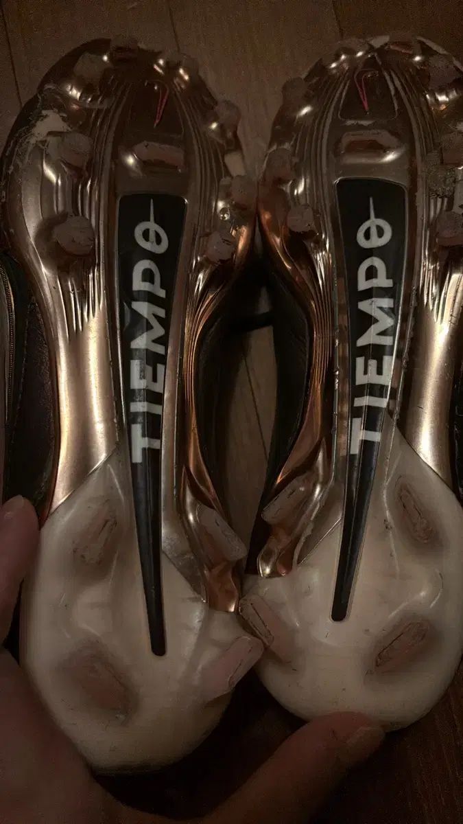 ナイキ ティエンポ レジェンド 9 スペース パープル 270