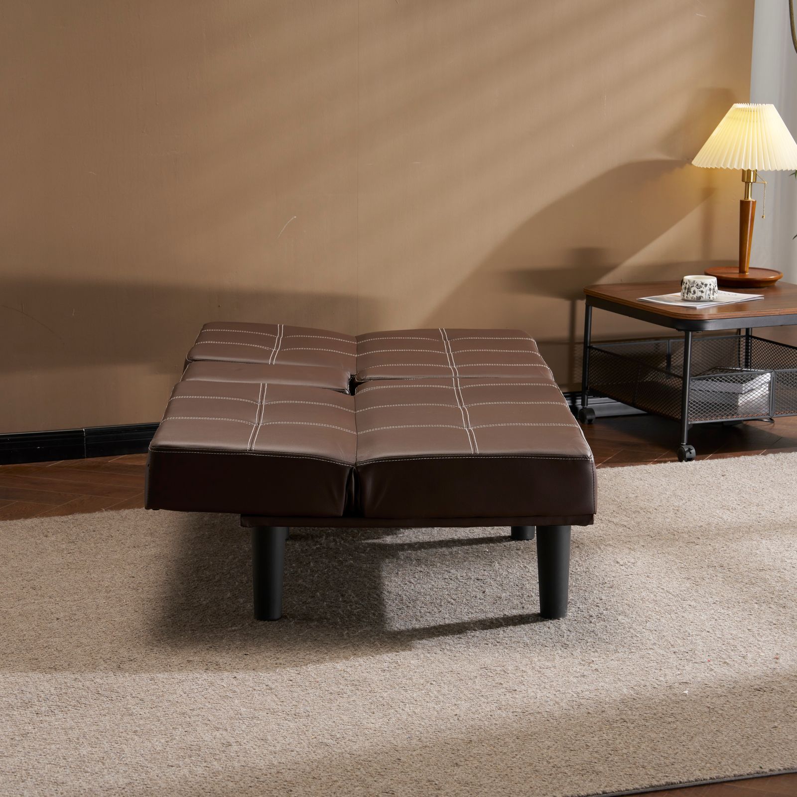 リクライニング 省スペース