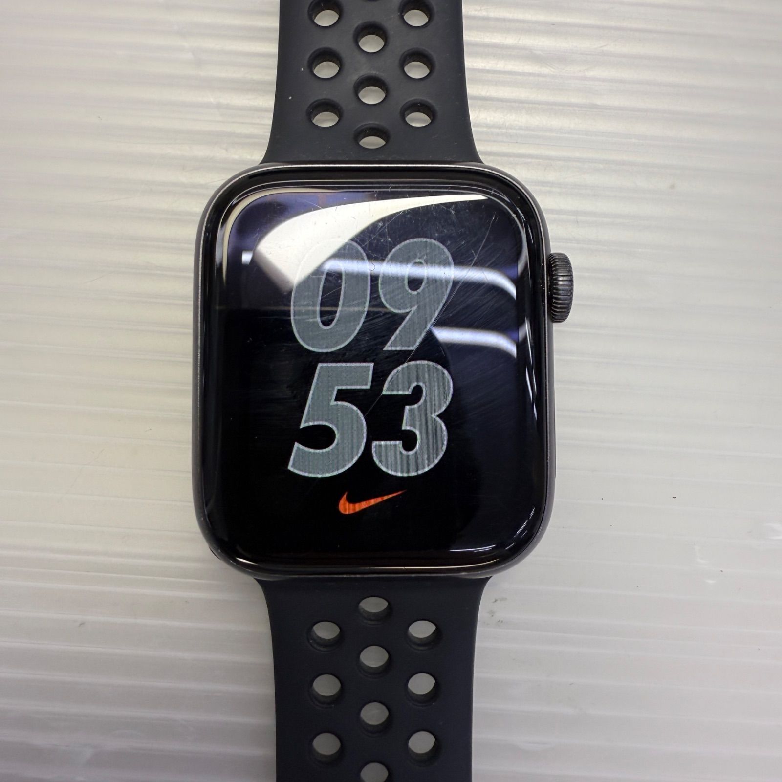 ☆Applewatch シリーズ5☆ナイキモデル NIKE SERIES 5 44mm 訳あり品