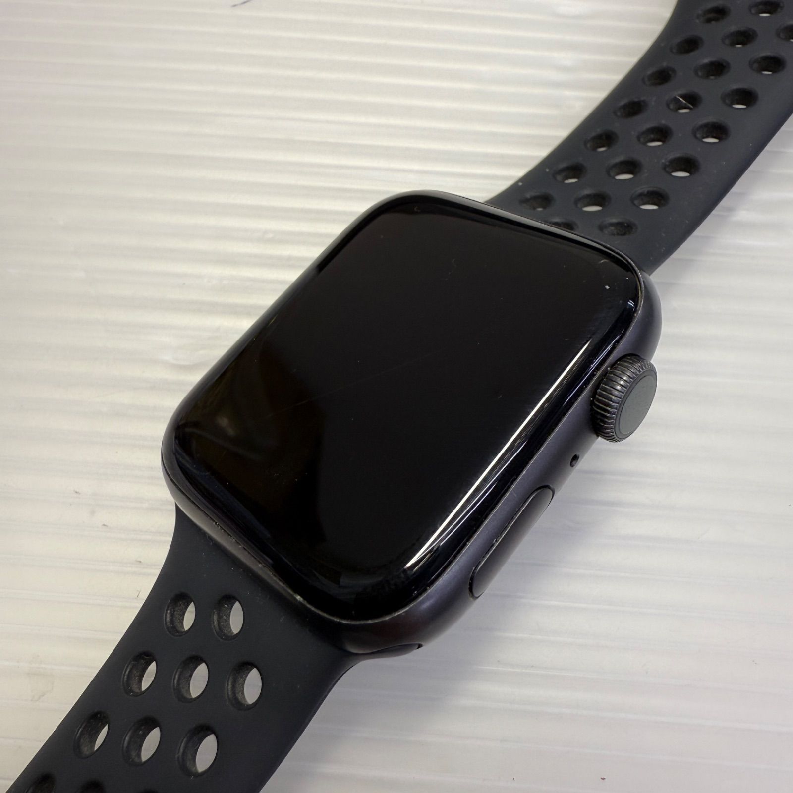 ☆Applewatch シリーズ5☆ナイキモデル NIKE SERIES 5 44mm 訳あり品