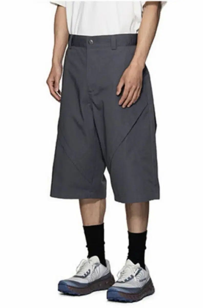 フリーカー バミューダ 節約 パンツ KL KNEE LENGTH SHORTS MOUSSY