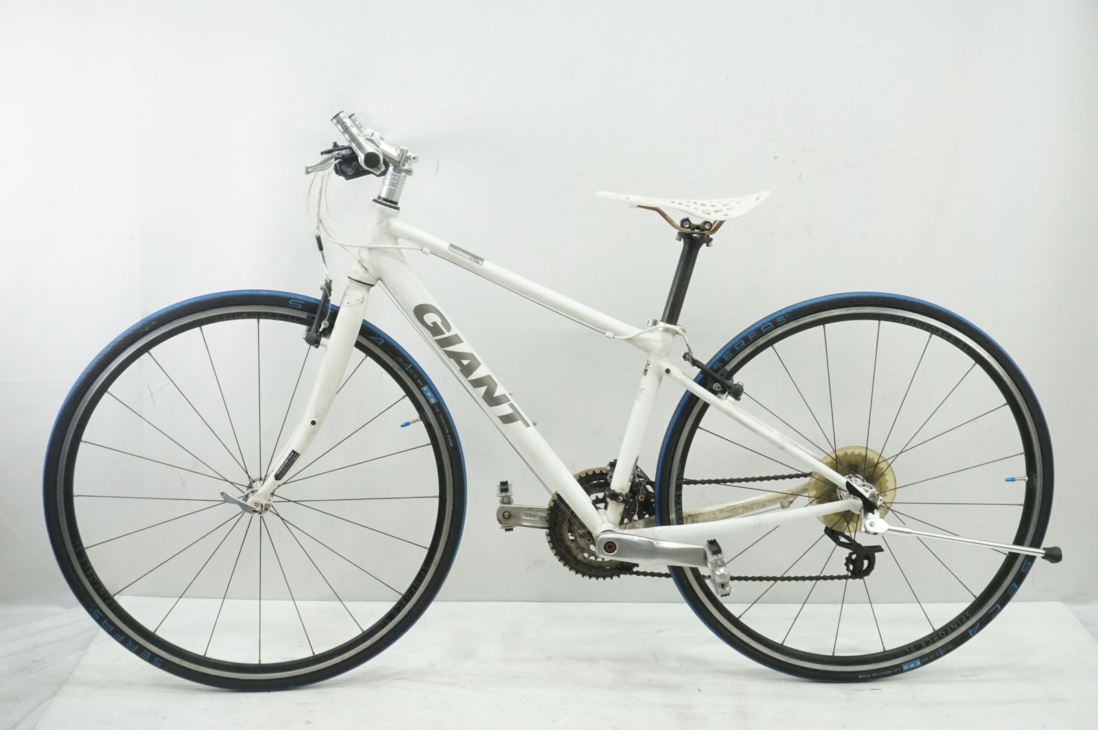 ジャンク GIANT 「ジャイアント」 ESCAPE AIR 2014年頃モデル クロス
