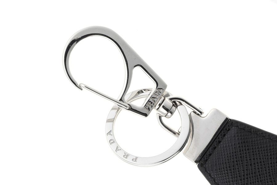 プラダ PRADA サフィアーノレザー キーリング トライアングルロゴ キーホルダー 2 PP 041 レザー メタル ブラック 商品番号 S-159515