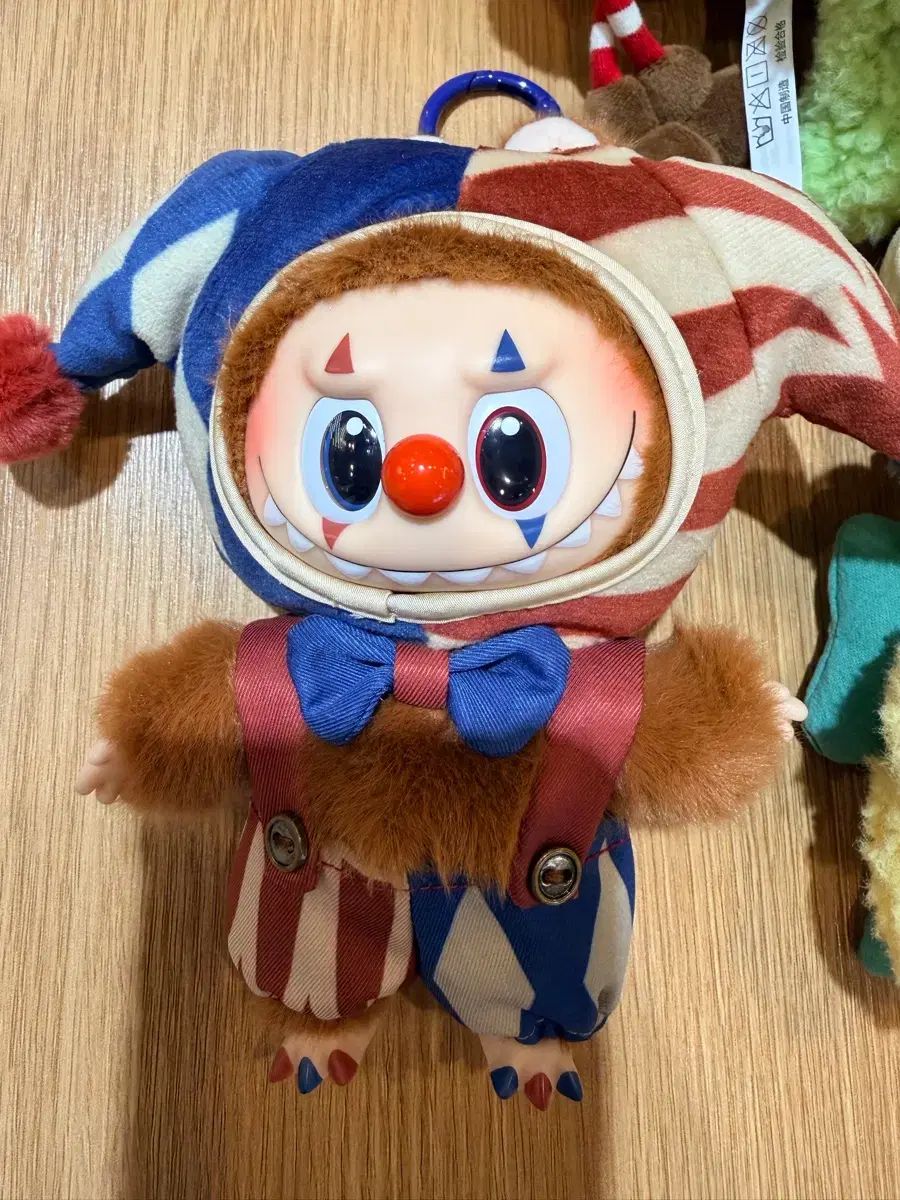 POP MART ラブブ キーホルダー