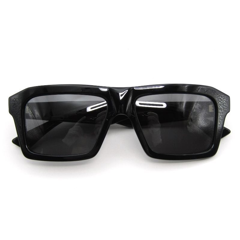 未使用 BOTTEGA VENETA ボッテガヴェネタ サングラス BV1213S