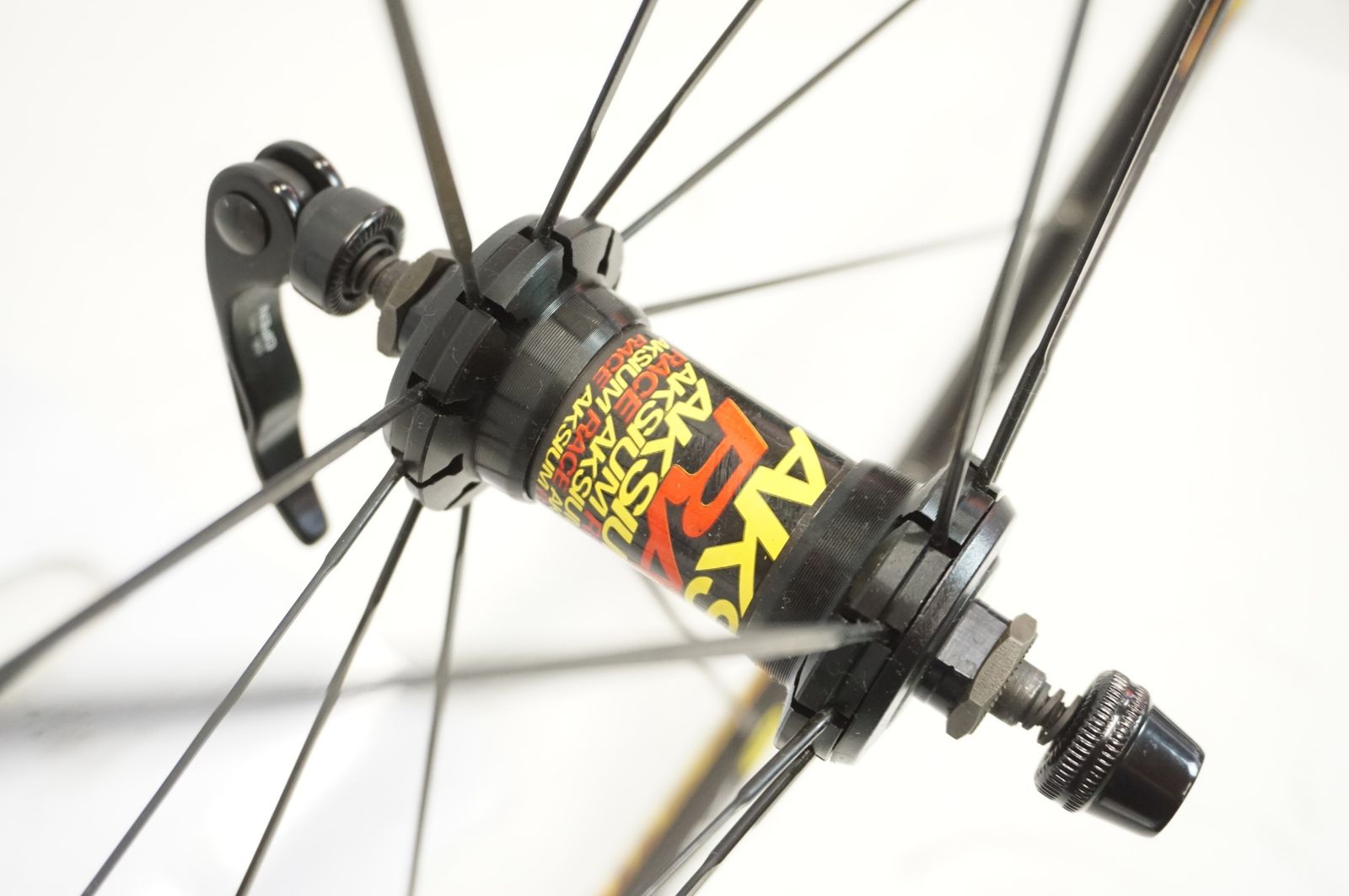 コレクション MAVIC 「マビック」 AKSIUM RACE C15 SHIMANO 11s