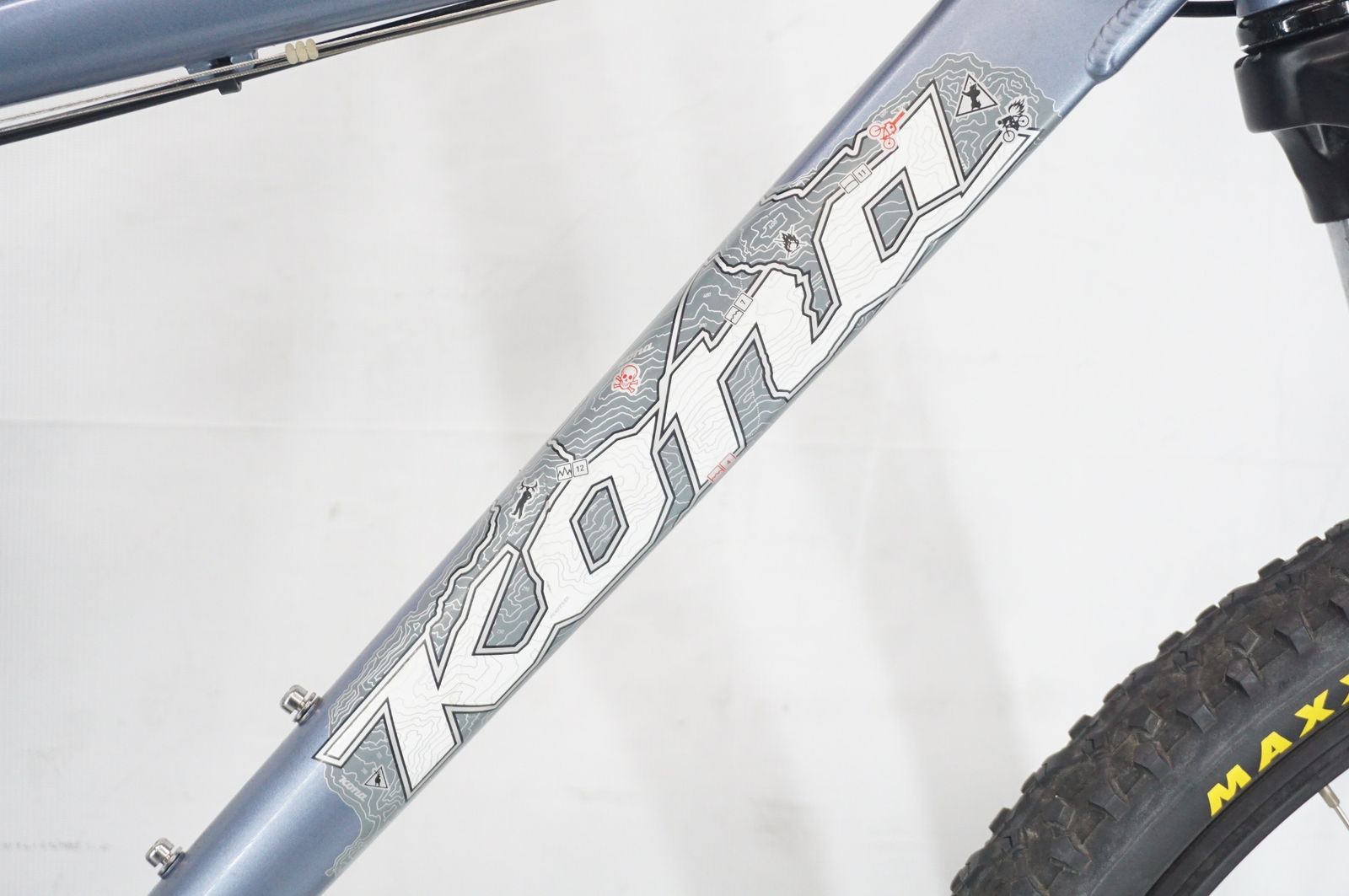 KONA 「コナ」 ST DELUXE 2009年モデル マウンテンバイク / バイチャリ 