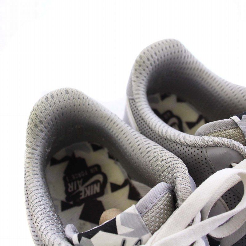 【中古】ナイキ NIKE AIR FORCE 1 LOW PREMIUM FUTURA エアフォース1 フューチェラ スニーカー US12 30cm 318775-003 ナイキ NIKE AIR FORCE 1 LOW PREMIUM FUTURA エアフォース1