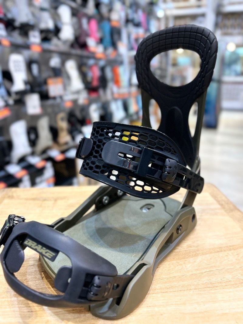 スノーボード DRAKE KING LTD GREEN FOREST 24-25 24-25 DRAKE KING LTD カラー:GREEN FOREST Lサイズ ドレイク メンズ